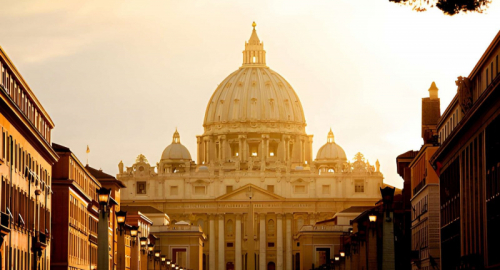 L'attesa per la discesa dello Spirito Santo: il Vaticano annuncia i riti di Pentecoste